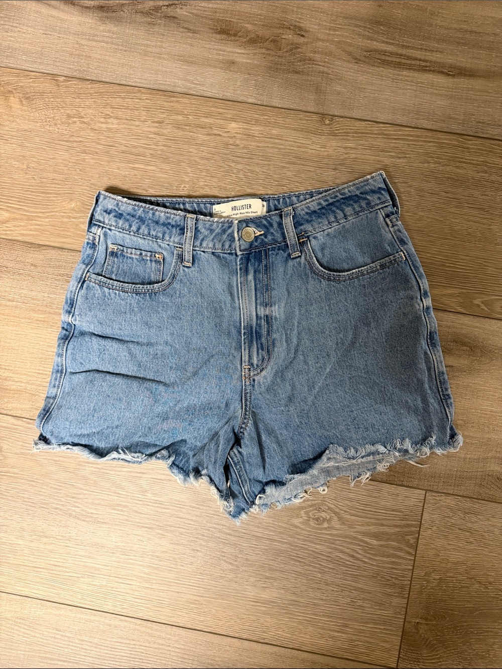 Hollister Ultra High-Rise 90s Short